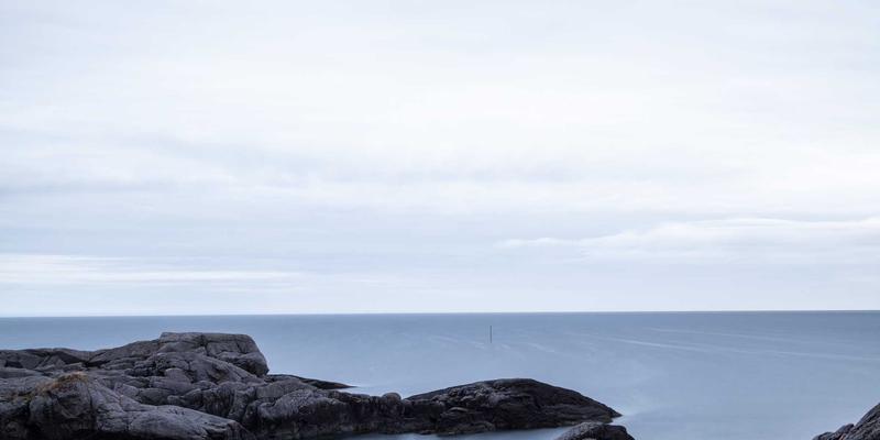 从赛道到公路：F1赛车技术革新如何驱动汽车工业革命